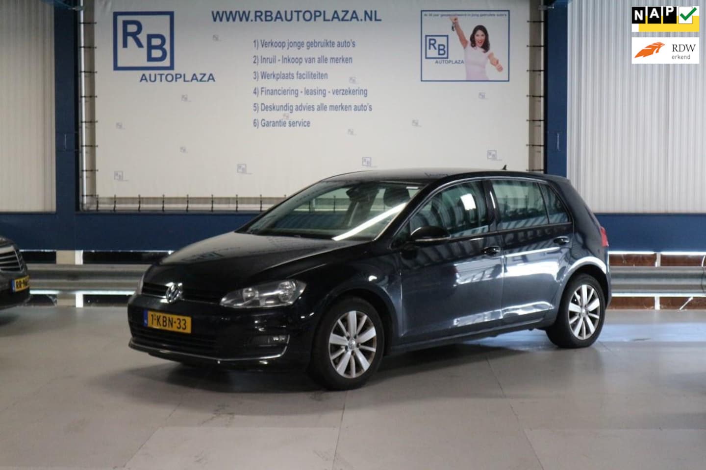 Volkswagen Golf - 1.2 TSI Highline / AUTOMAAT / NAP / LEUKE AUTO ! ! ! ! - AutoWereld.nl