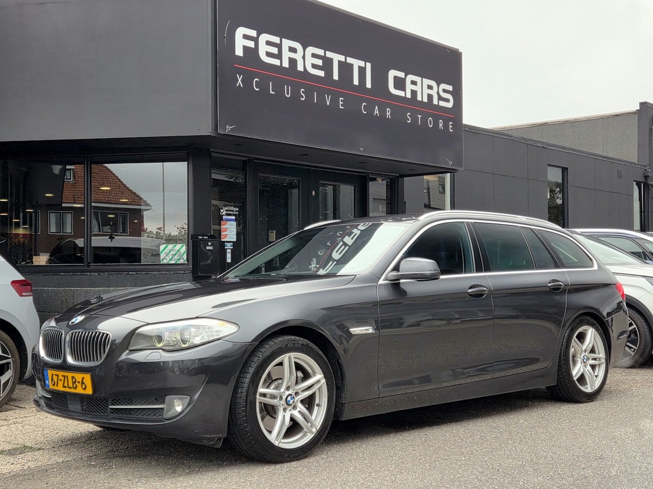 BMW 5-serie Touring - 528i AUT8 HIGH EXECUTIVE SPORTLEDER NAVI AIRCO LMV PDC - AutoWereld.nl
