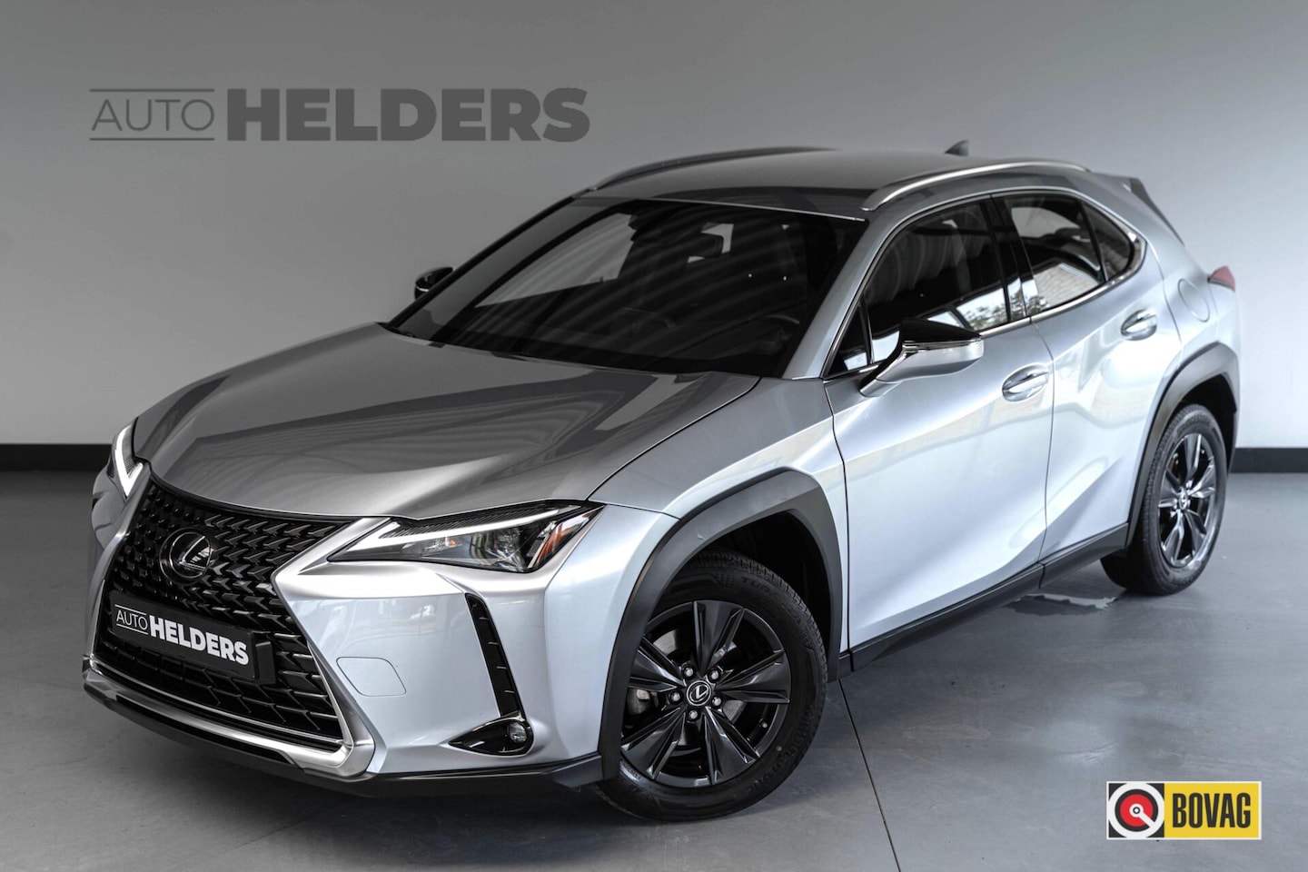 Lexus UX - 250h Urban Line Adaptief Cruise Lane Carplay - AutoWereld.nl