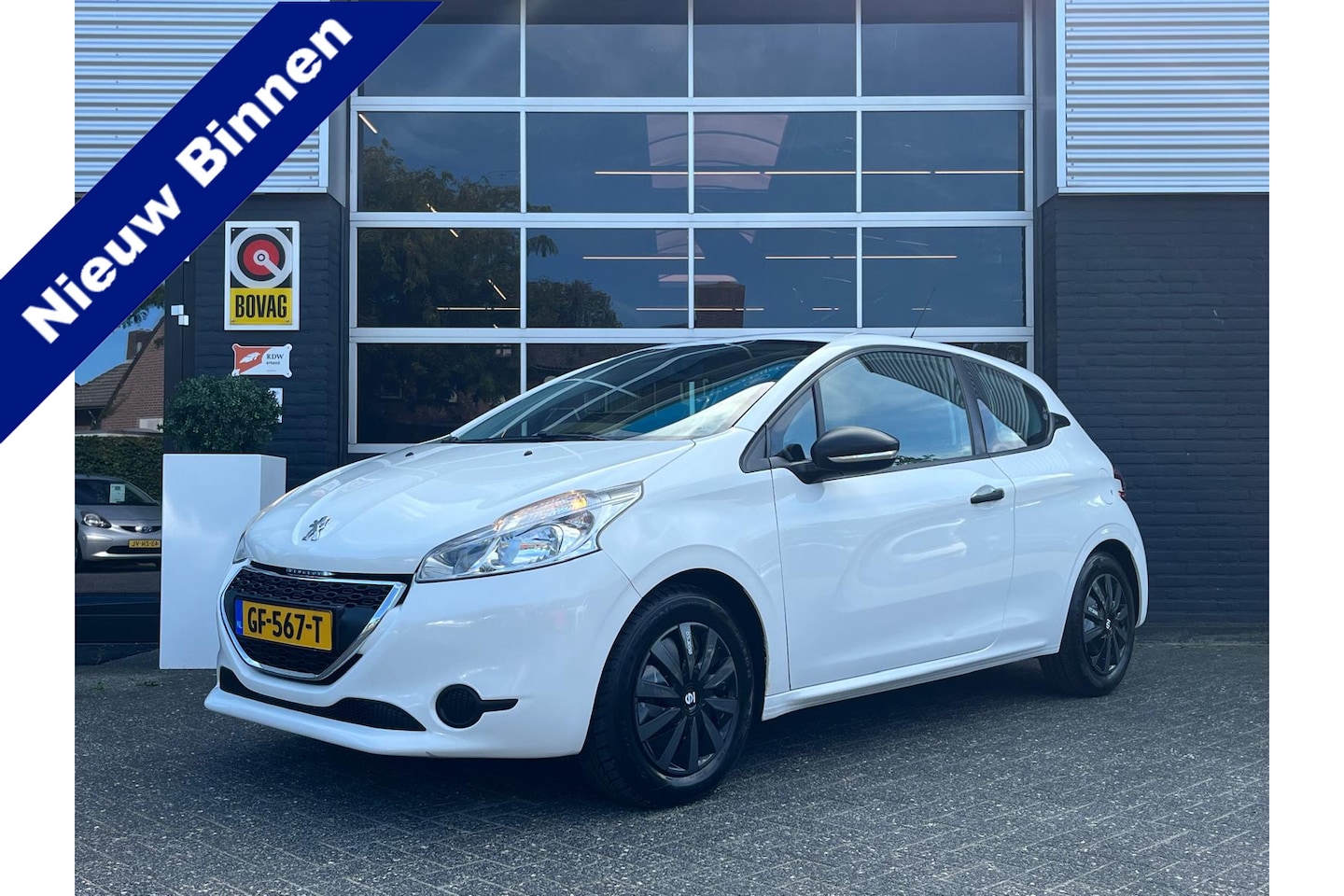 Peugeot 208 - 1.0 Vti Access 1.0 VTi Access, Bluetooth, Cruise, CarPlay - AutoWereld.nl