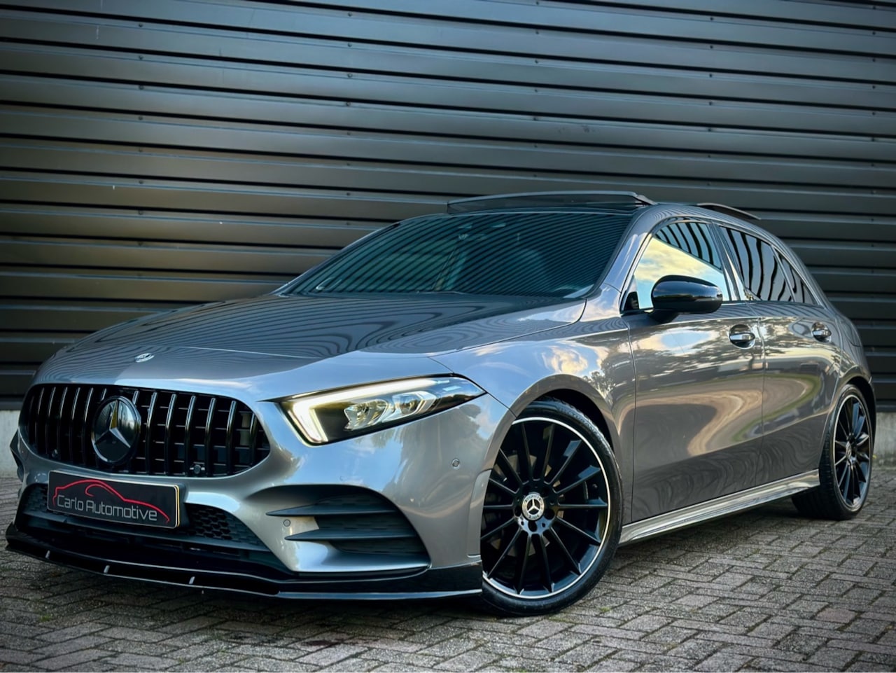 Mercedes-Benz A-klasse - 200 AMG A35 PANO|HEADUP|BURMES|LEER|NIGHT - AutoWereld.nl