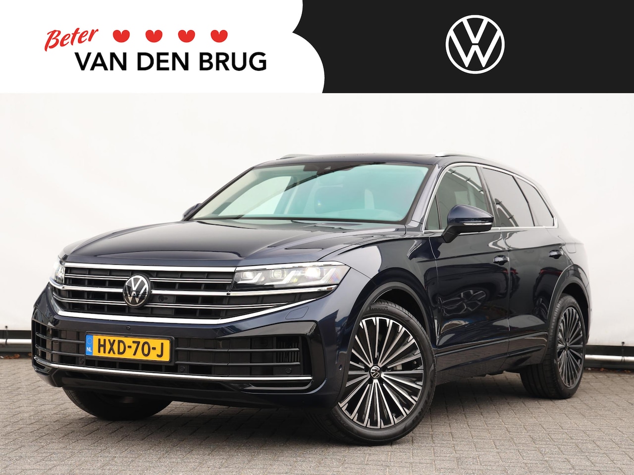 Volkswagen Touareg - 3.0 TSi eHybrid 4MOTION Elegance 381 pk DSG | Luchtvering | Soft close | Nachtzicht | Head - AutoWereld.nl