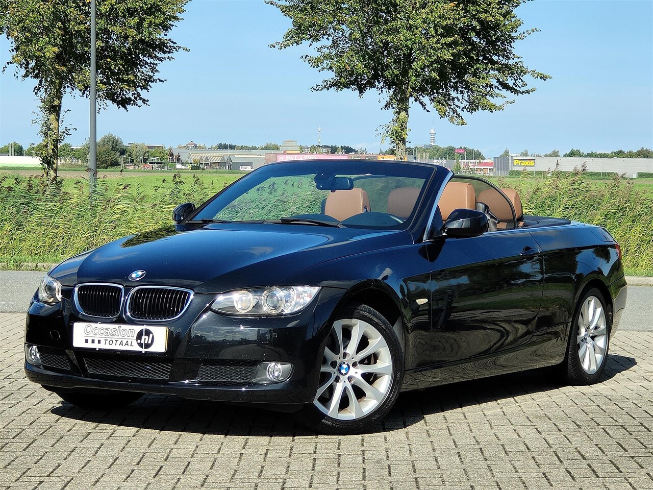 BMW 3-serie Cabrio - 320i High Executive | Navi | Leder | Trekhaak | Climate | Cruise - AutoWereld.nl
