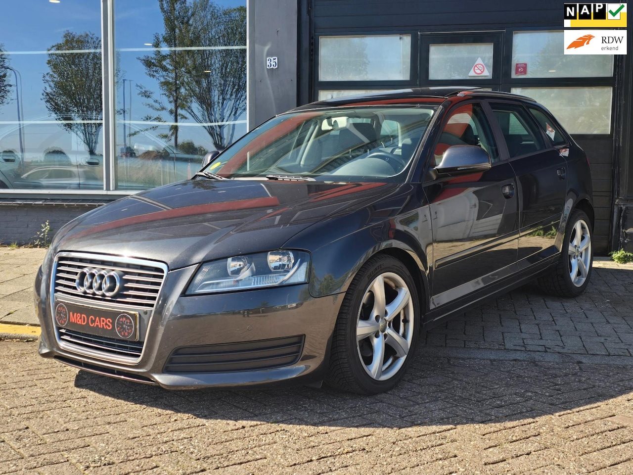 Audi A3 Sportback - 1.4 TFSI Attraction Pro Line AUTOMAAT/PANO/NAP/AIRCO/CR CONTROL - AutoWereld.nl