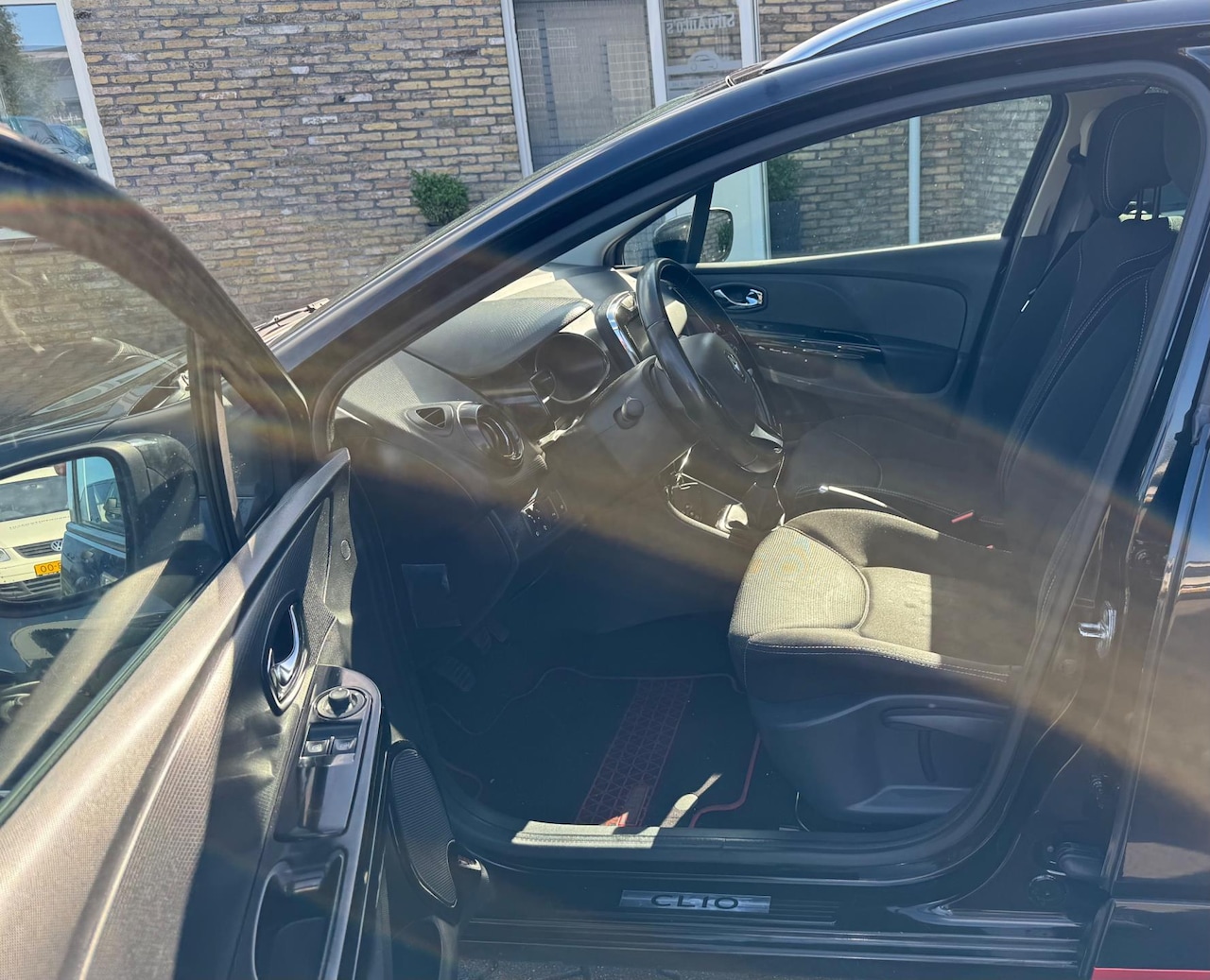 Renault Clio Estate - 1.5 dCi Bj 2014 Zuinige diesel - AutoWereld.nl