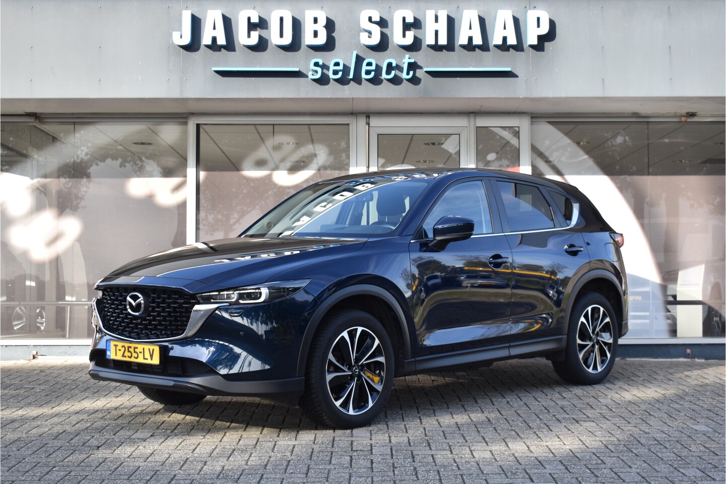 Mazda CX-5 - 2.0 e-SkyActiv-G M Hybrid 165 Advantage / 360 Camera / Automaat / Carplay / Parkeerhulp / - AutoWereld.nl