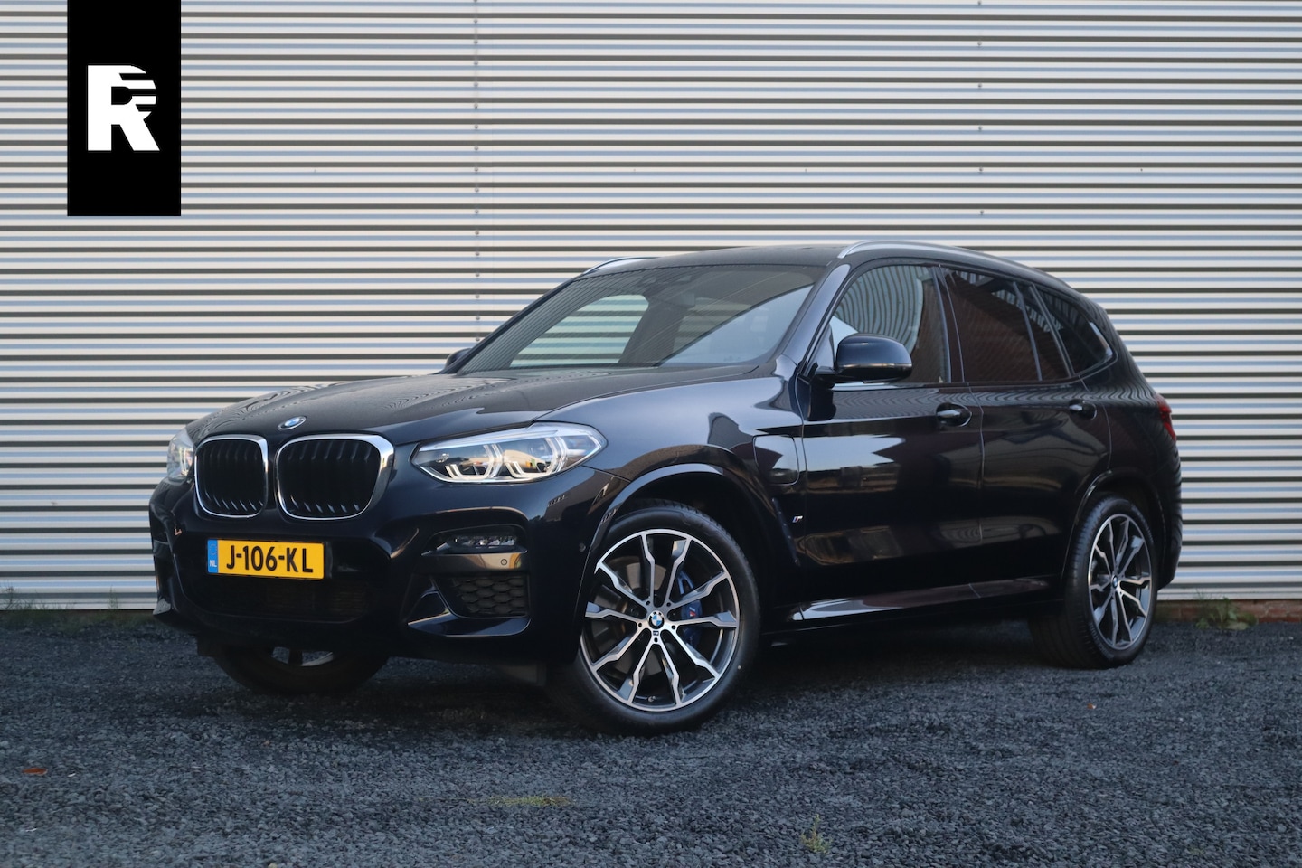BMW X3 - xDrive30e M-Sport Pano / Camera / Leder / HiFi / Trekhaak - AutoWereld.nl