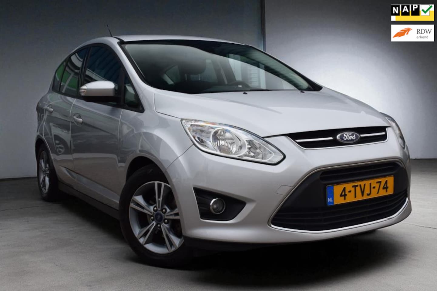 Ford C-Max - 1.0 Edition, Trekhaak, 1e eigenaar, NAP, parkeerhulp + camera, Lichtmetalen velgen, voorru