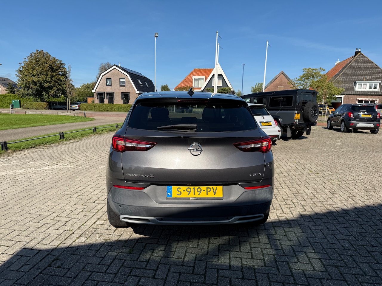 Opel Grandland X - 1.2 Turbo Ultimate Panorama dak plus lederen bekleding