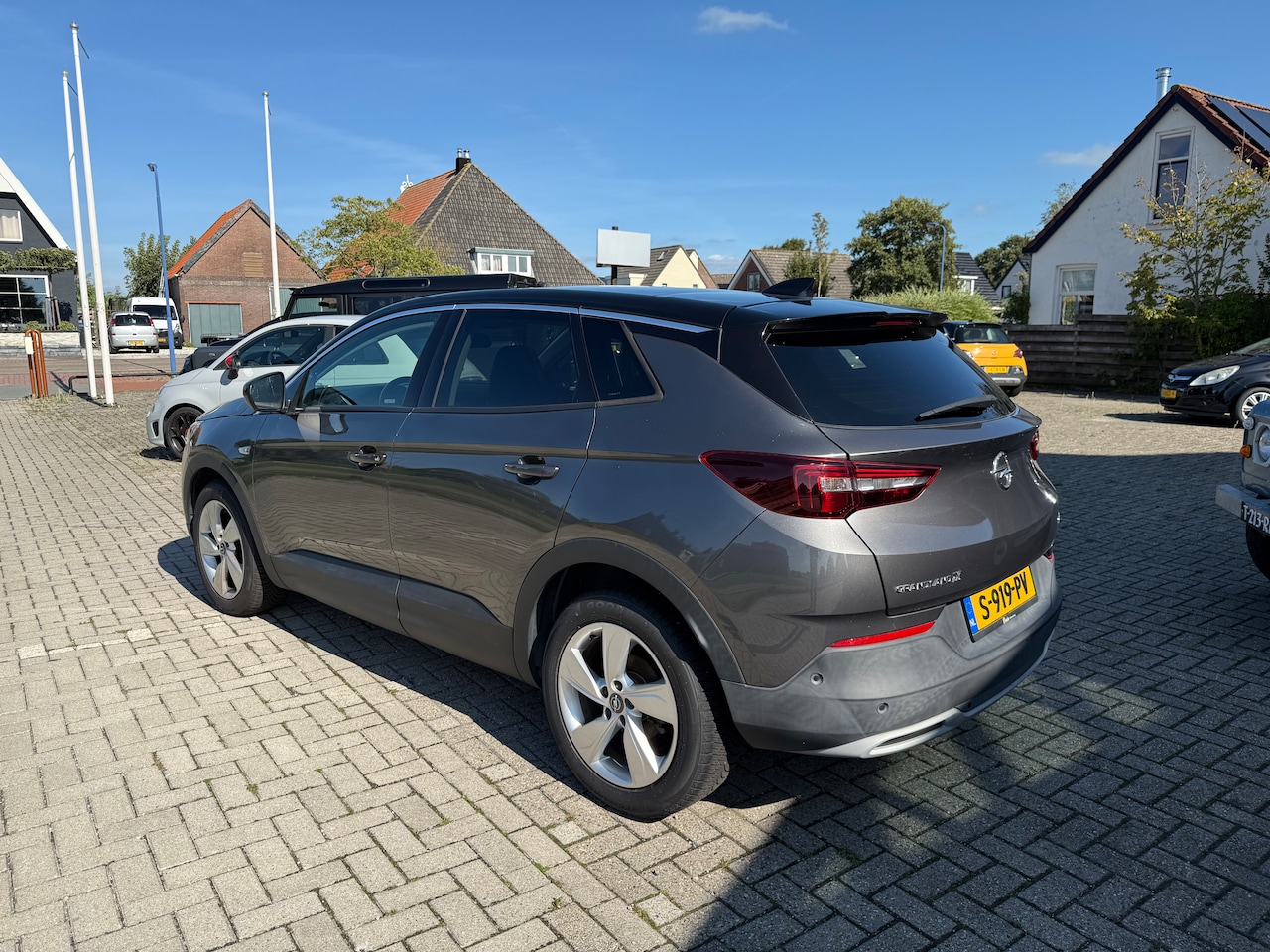 Opel Grandland X - 1.2 Turbo Ultimate Panorama dak plus lederen bekleding