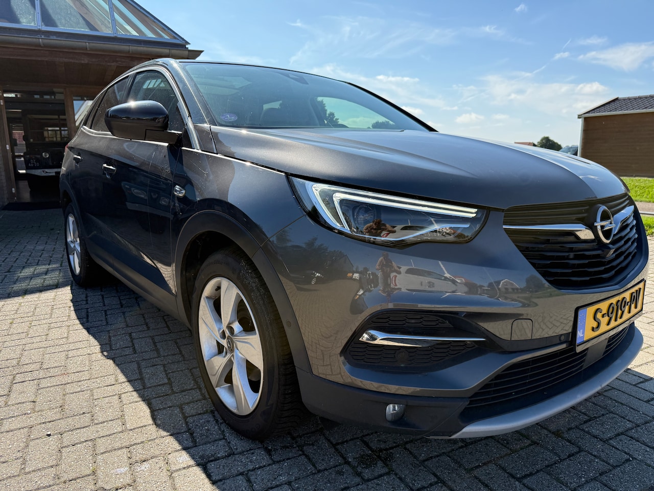 Opel Grandland X - 1.2 Turbo Ultimate Panorama dak plus lederen bekleding