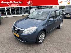 Dacia Sandero - 1.6 Lauréate I Airco I 5 drs I NL-Auto I Lage KM-Stand