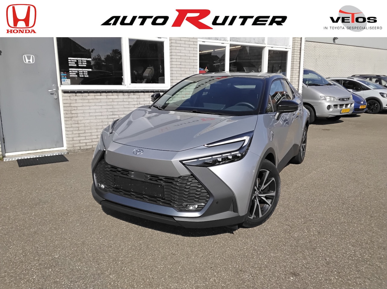 Toyota C-HR - 1.8 Hybrid 140 Dynamic blindspot elektrischeachterklep - AutoWereld.nl