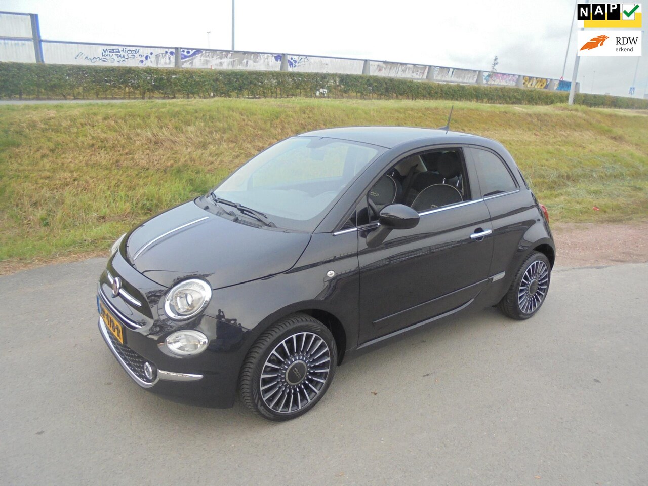 Fiat 500 - Fiat 500 0.9 benzine Lounge airco lmv panorama 71.000km - AutoWereld.nl