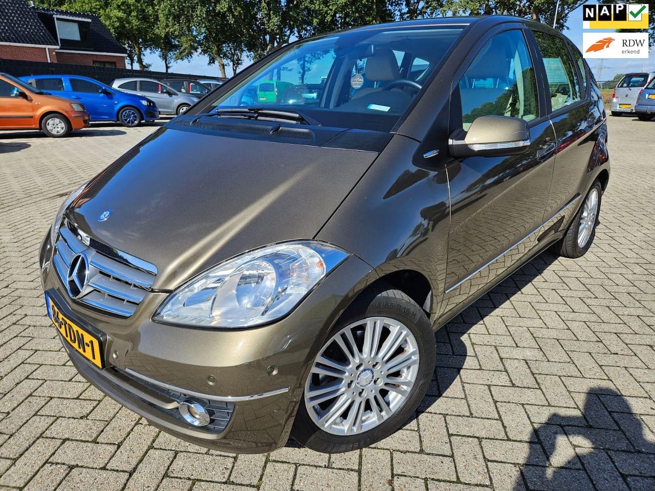 Mercedes-Benz A-klasse - 160 Business Class Elegance 2012. Automaat/Airco/Cruise/Trekhaak etc.. APK 03-2026 - AutoWereld.nl