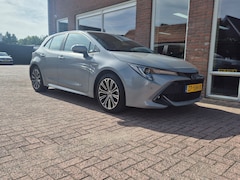 Toyota Corolla - 1.8 Hybrid Style | Trekh. Navi Hybrid |