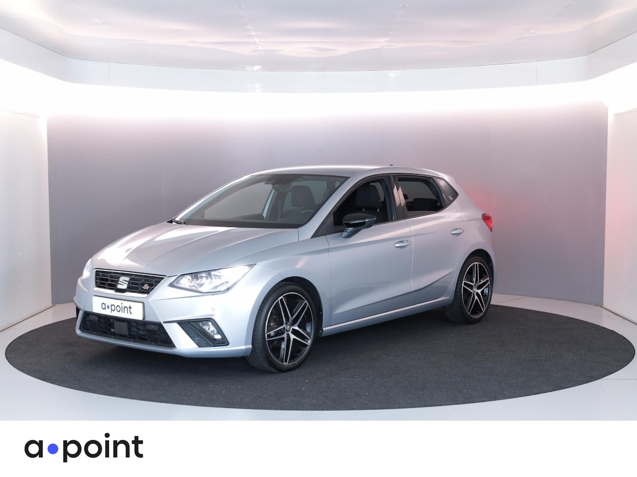 SEAT Ibiza - 1.0 EcoTSI FR Business Intense 95 pk | Navigatie | Parkeersensoren | Achteruitrijcamera | - AutoWereld.nl