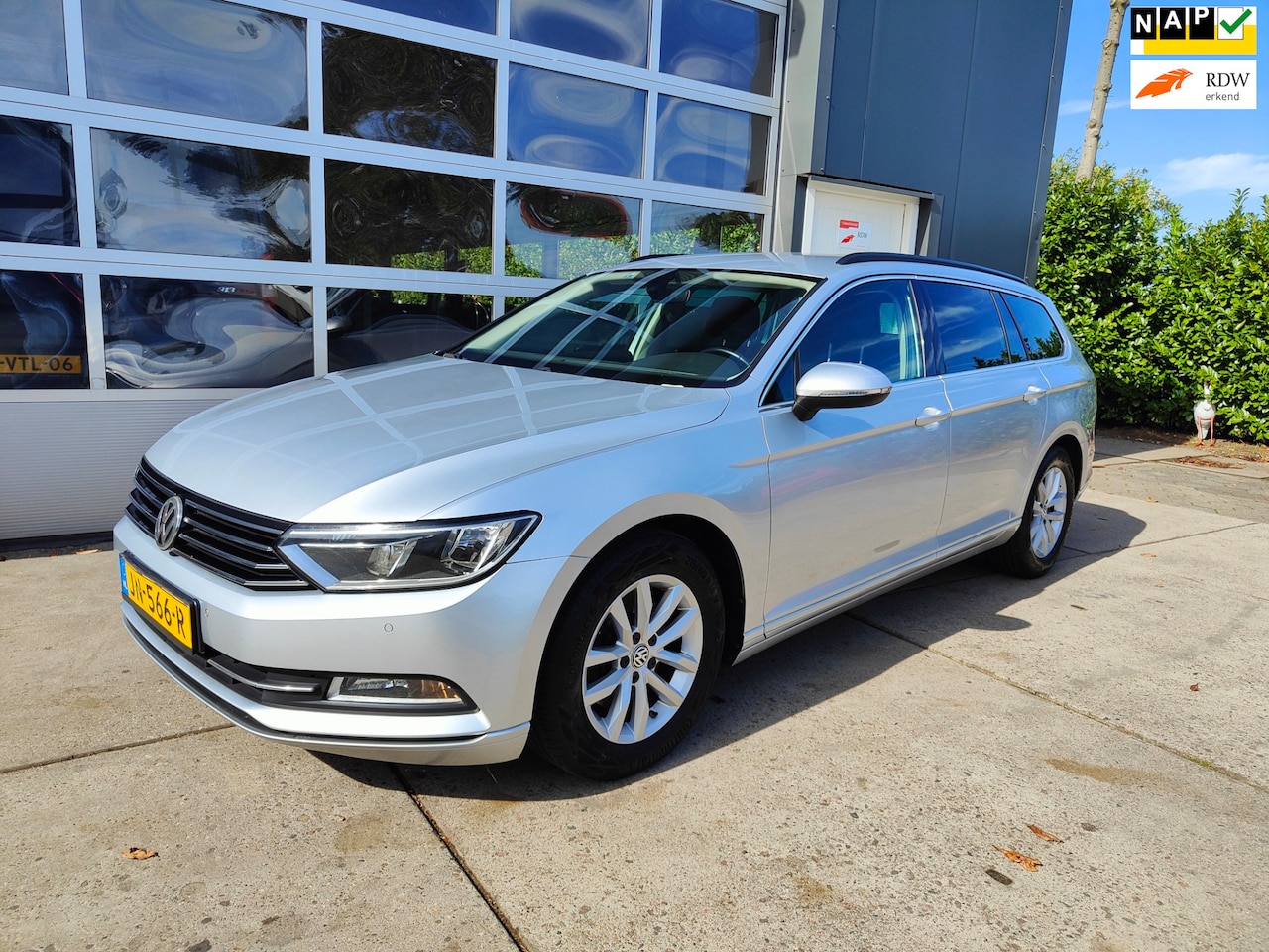 Volkswagen Passat Variant - 1.4 TSI ACT Highline Nette staat! 1e eigenaar - AutoWereld.nl
