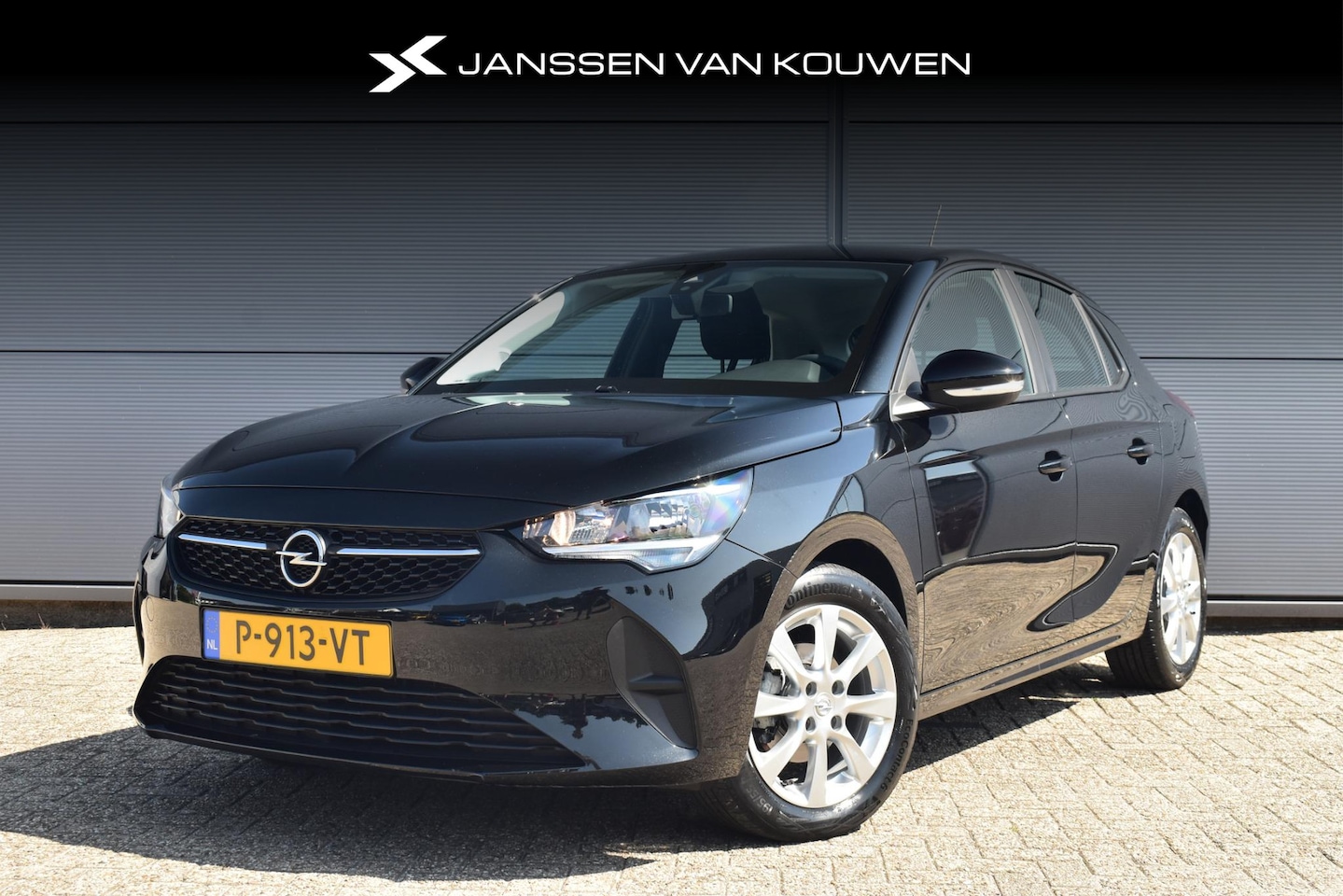 Opel Corsa - 1.2 Edition Airco Cruise control - AutoWereld.nl