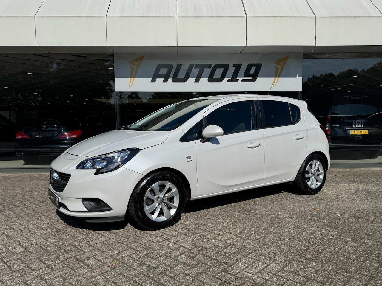 Opel Corsa - 1.2 1.2 - AutoWereld.nl
