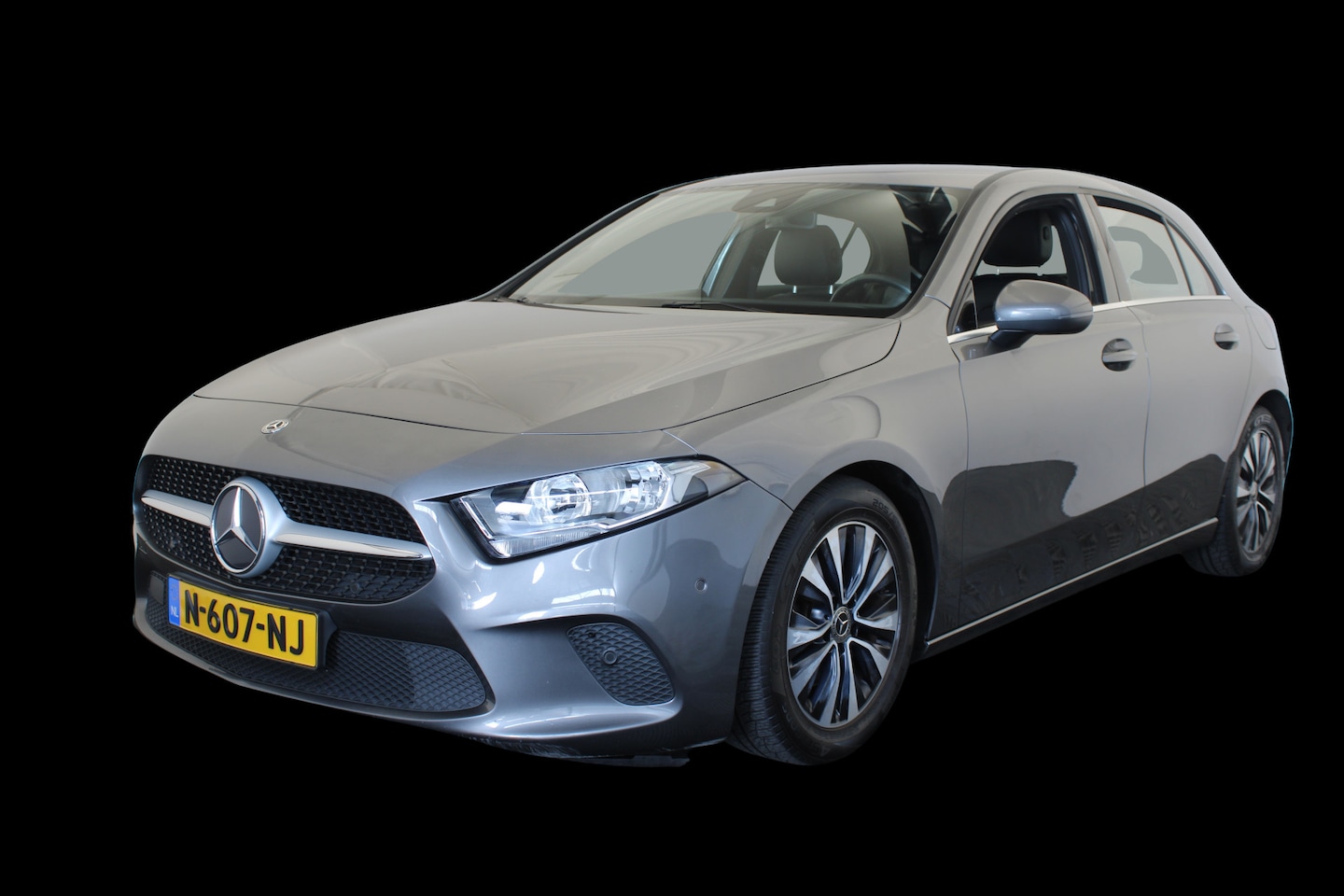 Mercedes-Benz A-klasse - 180 d Premium |Navi|Camera| - AutoWereld.nl