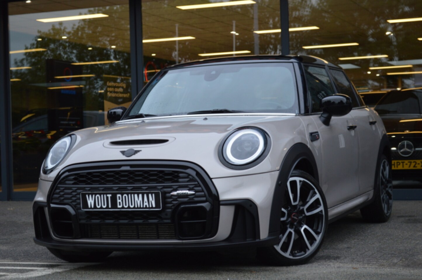 MINI John Cooper Works - Mini 2.0 S JCW Aut. Led Acc Head-up Camera Keyless Pdc - AutoWereld.nl