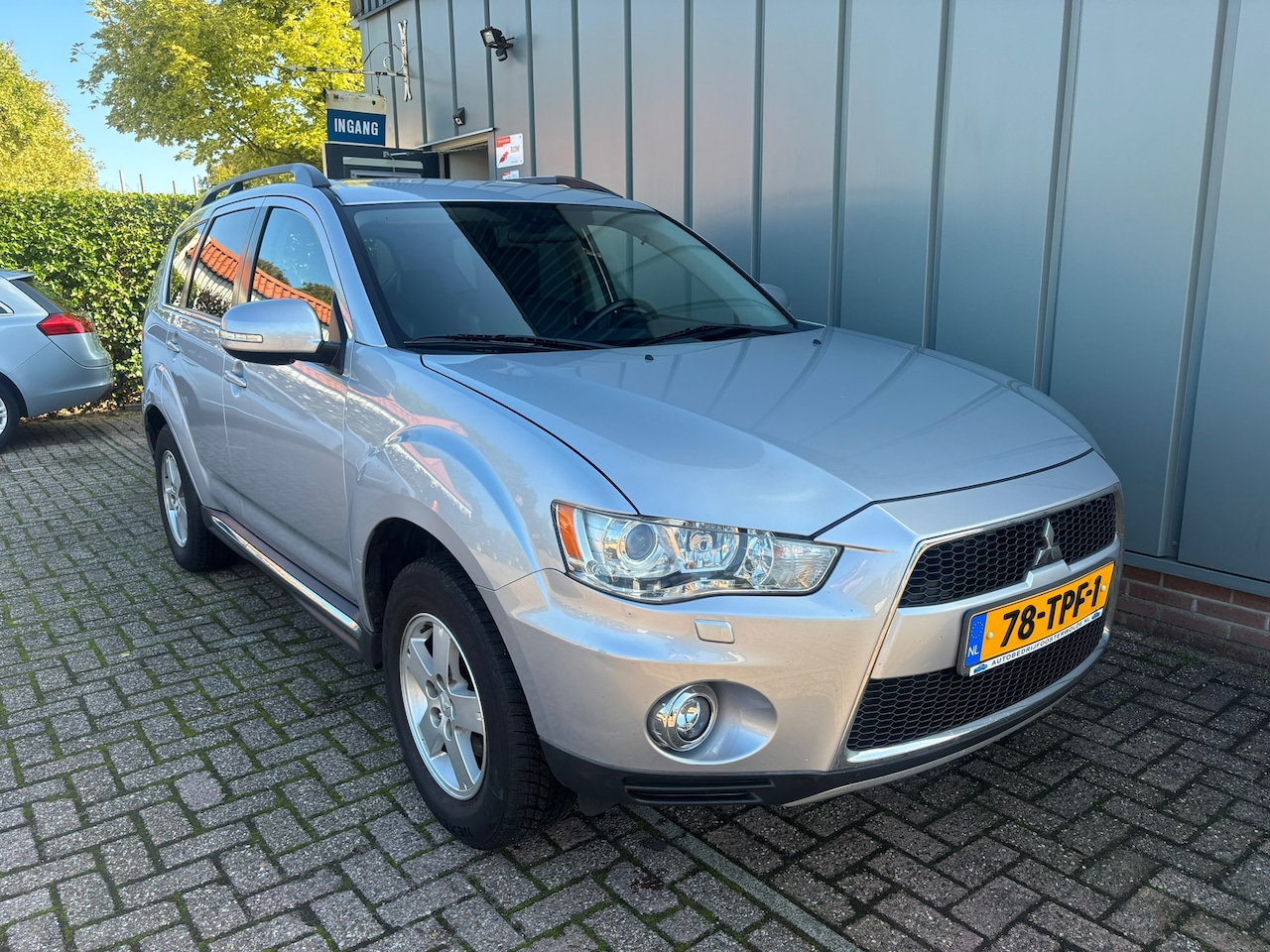 Mitsubishi Outlander - 2.0 Edition One NAP//AIRCO//CRUISE//NAVI//TREKHAAK - AutoWereld.nl