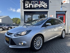 Ford Focus Wagon - 1.6 EcoBoost Trend Sport -150 PK-CLIMA-CRUISECONTROL-KEYLESS-NAVI-TREKHAAK-1500 KG TREKGEW