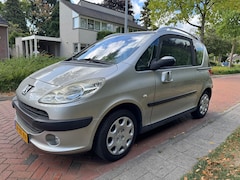 Peugeot 1007 - 1.4-16V Gentry APK 25-10-2026
