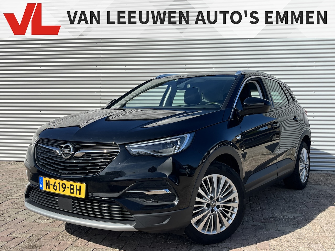 Opel Grandland X - 1.2 Turbo Innovation | Nieuw Binnen! | Automaat | Trekhaak | Camera - AutoWereld.nl