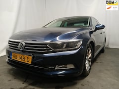 Volkswagen Passat - 1.6 TDI Comfortline - Clima - Navi - Cruise - Schade