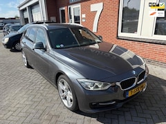 BMW 3-serie Touring - 316i High Executive , Leer , Automaat