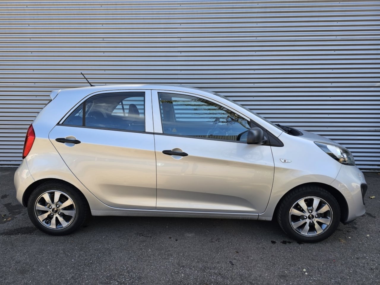 Kia Picanto - 1.0 CVVT Comfort P. - AutoWereld.nl