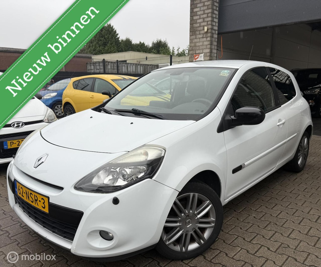 Renault Clio - 1.2 TCe 20th Anniversary / Airco / N.A.P - AutoWereld.nl