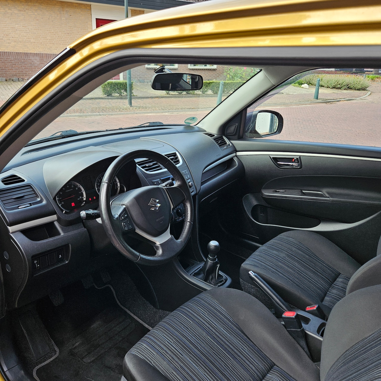 Suzuki Swift - 1.2 Comfort EASSS