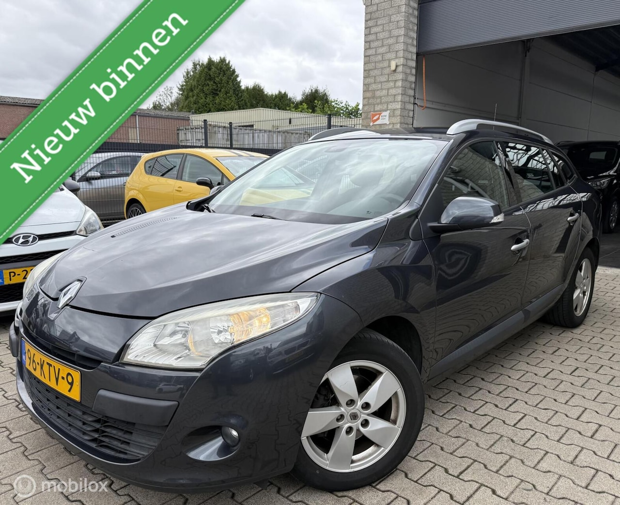 Renault Mégane Estate - 1.6 Dynamique / 5DRS / N.A.P - AutoWereld.nl