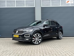 Volkswagen T-Roc - 2.0 TSI 4Motion Sport Business R-Line | trekhaak | all season banden