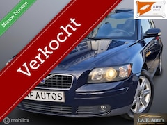 Volvo S40 - 1.8 Airco Cruise Trekhaak Nieuwe APK