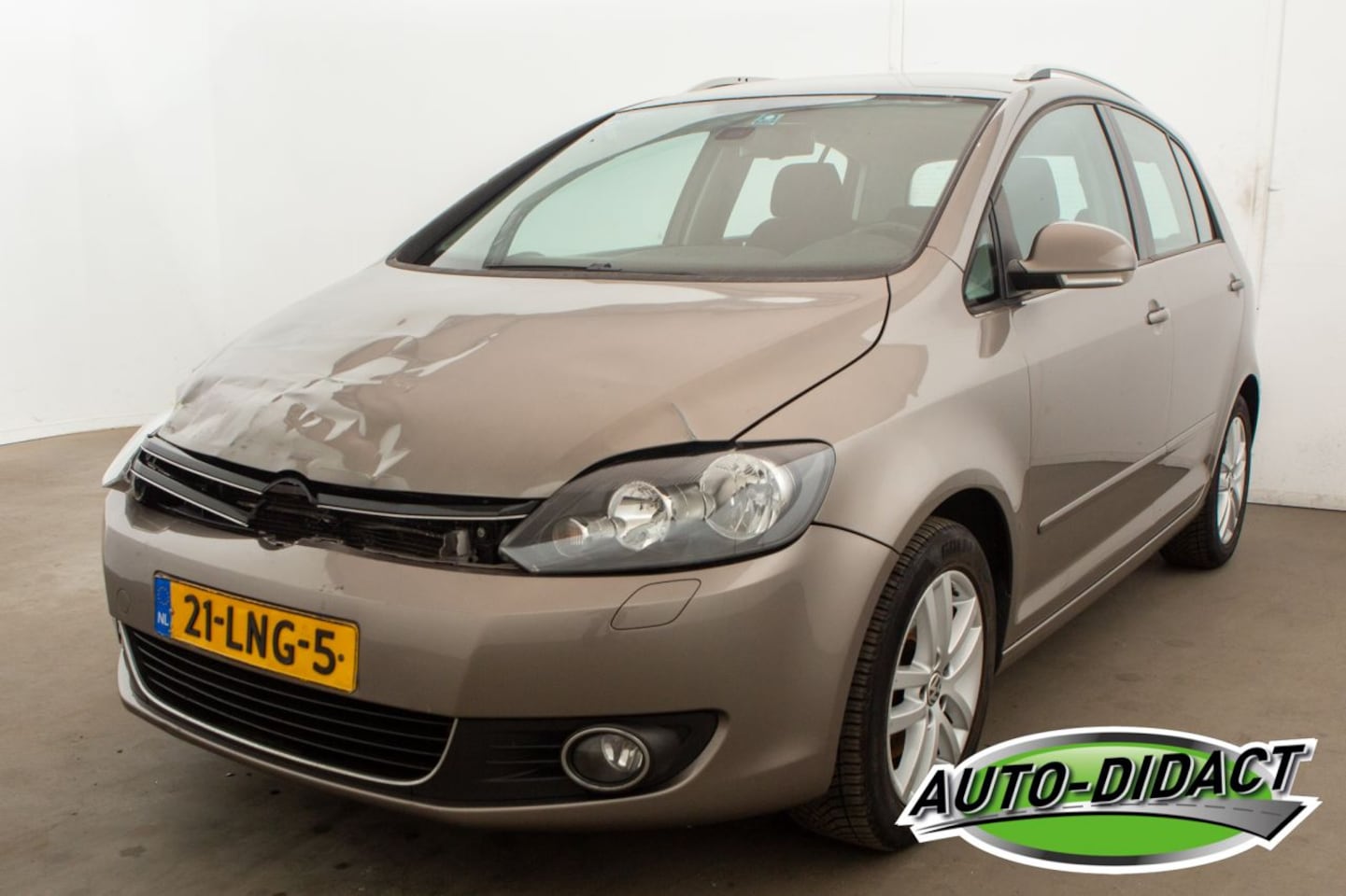 Volkswagen Golf Plus - 1.4 TSI Highline Clima Camera - AutoWereld.nl