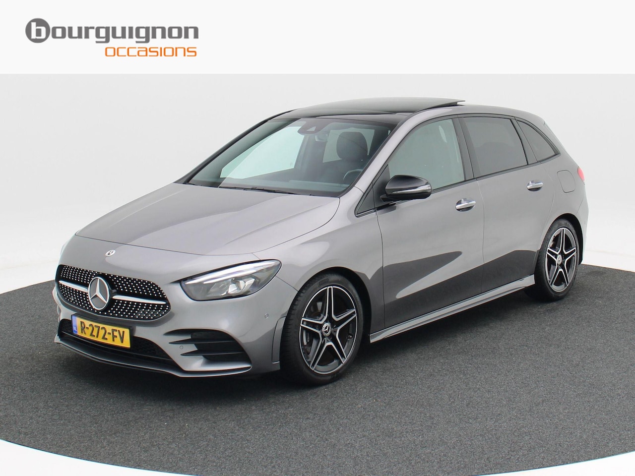 Mercedes-Benz B-klasse - 180 AMG Line 136 Pk Automaat | Panorama Dak | Camera | Adaptive Cruise | Privacy Glass | L - AutoWereld.nl