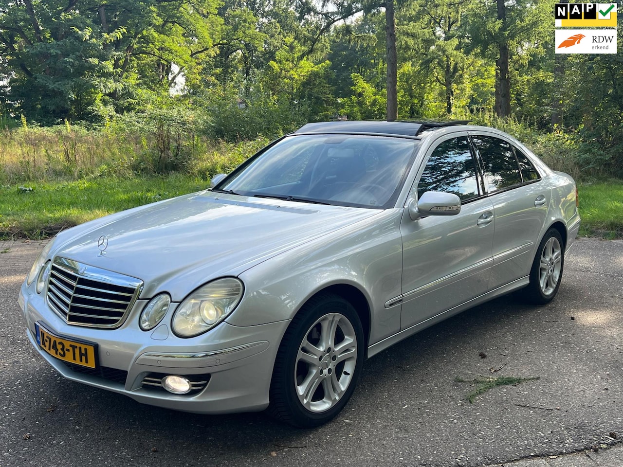 Mercedes-Benz E-klasse - 320 CDI Avantgarde 4-Matic Pano 2007 Bom vol opties - AutoWereld.nl