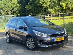 Kia Cee'd Sportswagon - 1.6 GDI DynamicLine /Navi/Camera/Trekhaak/