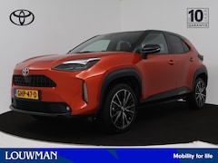 Toyota Yaris Cross - 1.5 Hybrid Dynamic | Bi- Tone | All seasonbanden |