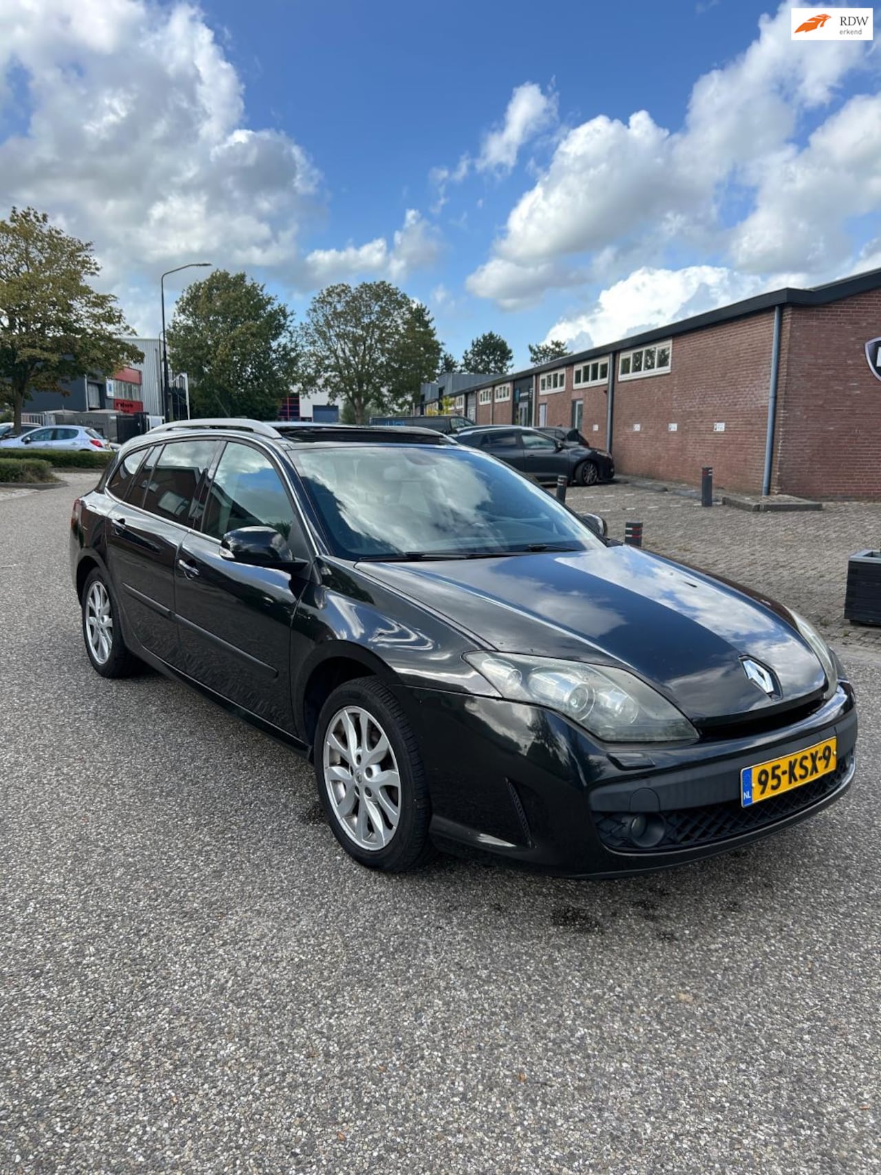 Renault Laguna Estate - 1.5 dCi Full Option - AutoWereld.nl