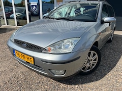 Ford Focus Wagon - 1.6-16V Futura