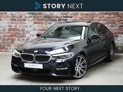 BMW 5-serie - Sedan 540i High Executive M Sport Pakket Automaat / Navigatiesysteem Professional / Schuif