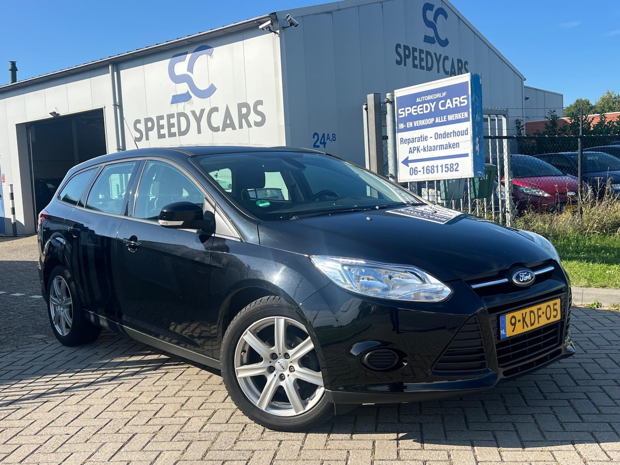 Ford Focus Wagon - 1.0 EcoBoost Lease Trend 2013 Cruise Navi PDC - AutoWereld.nl