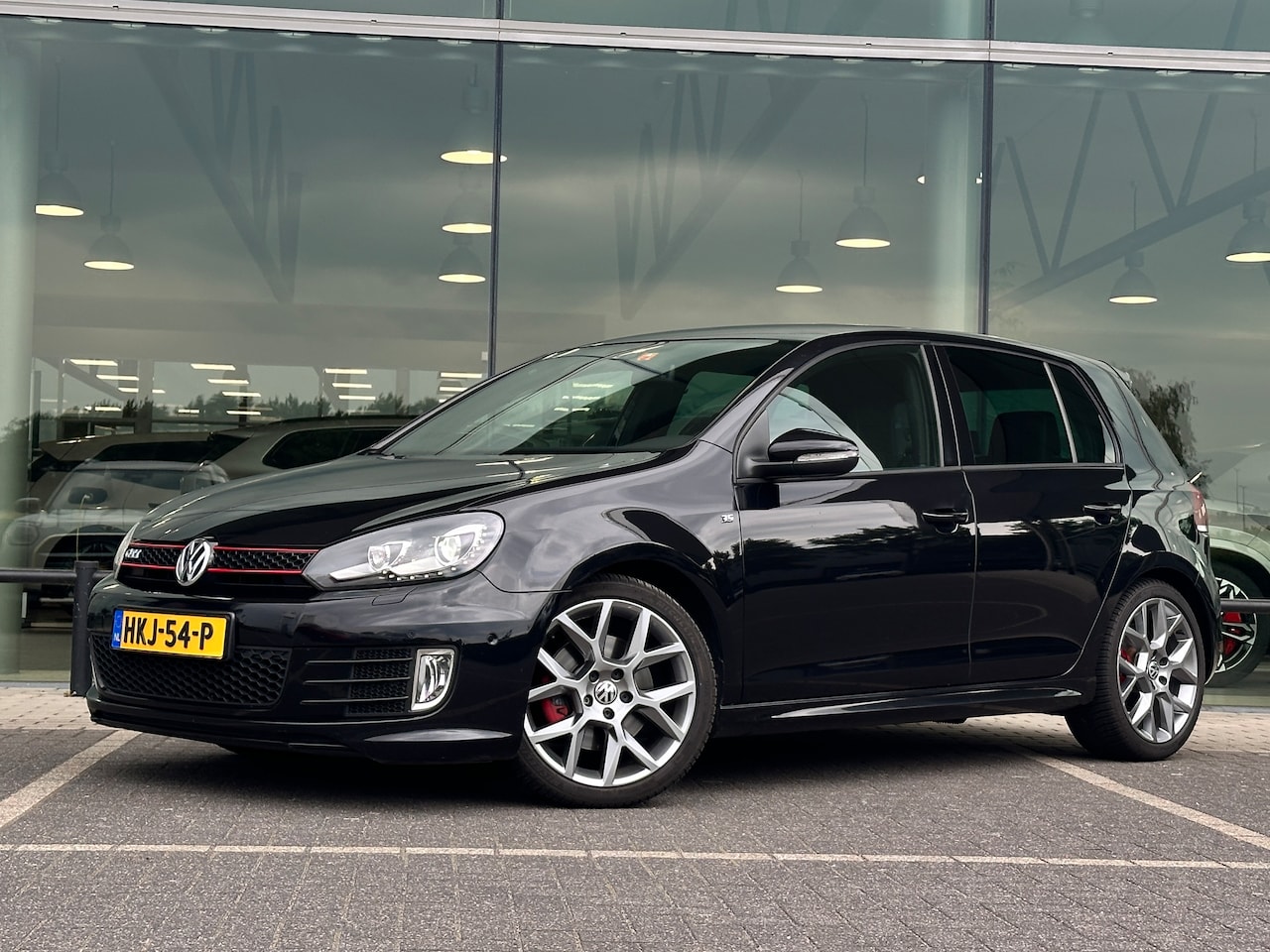 Volkswagen Golf - 2.0 GTI Edition 35 EDITION 35 | DEALER ONDERH | 2E EIGENAAR | ORGINEEL - AutoWereld.nl