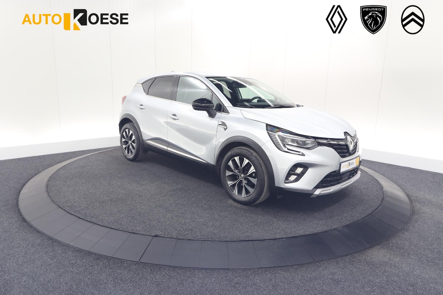 Renault Captur - TCe 140 EDC Techno | Camera | 9.3 Inch Groot Scherm | Stoelverwarming | Apple Carplay - AutoWereld.nl