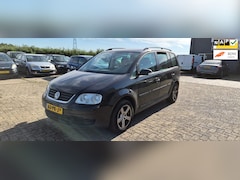 Volkswagen Touran - 1.6-16V FSI Turijn EXPORT